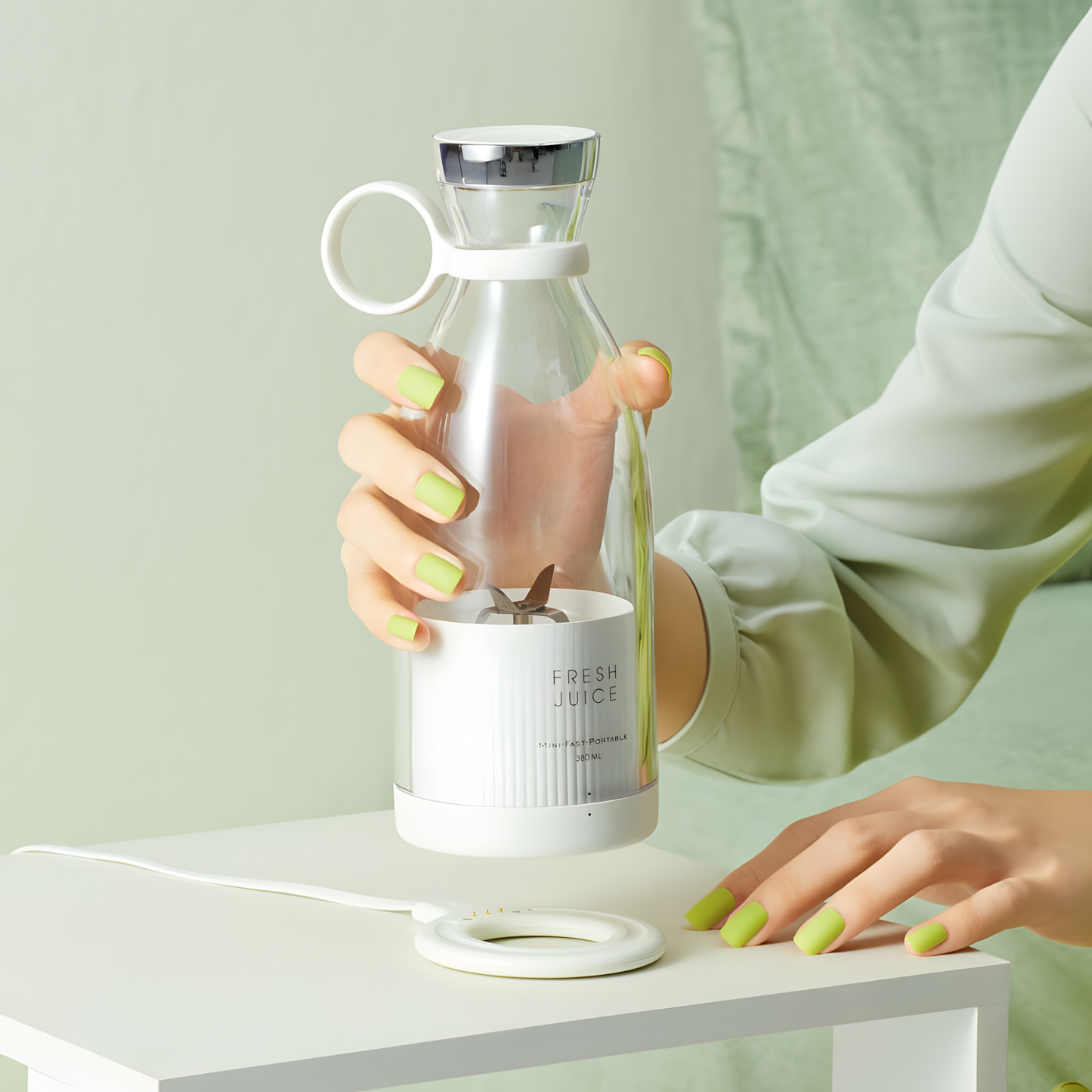 Fresh Juice Mini Portable Blender Bottle